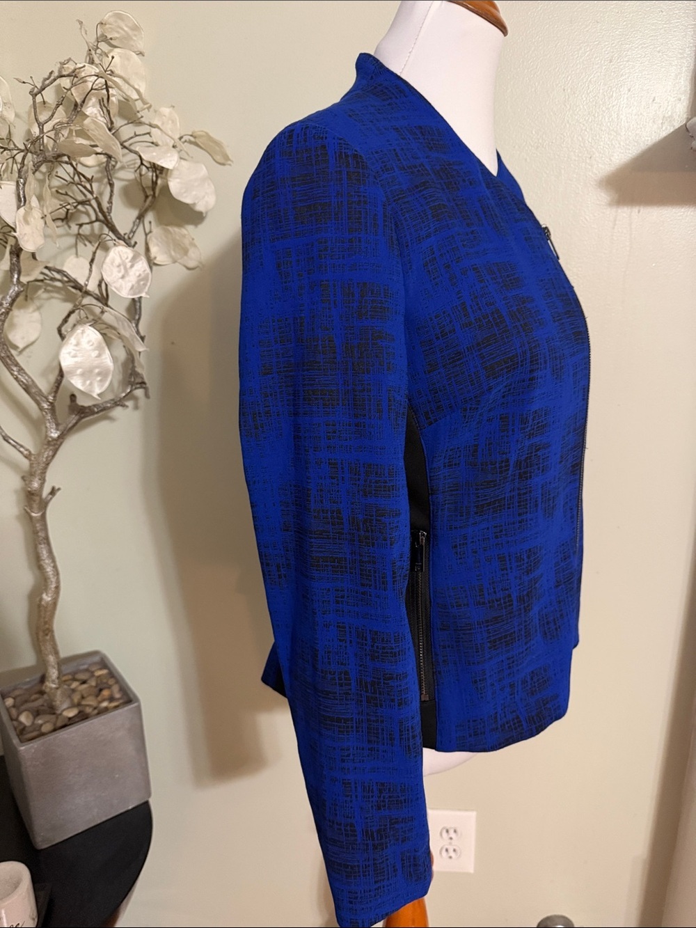 DKNY Blazer Cobalt Blue Asymmetrical Zip Large - Picture 4 of 7